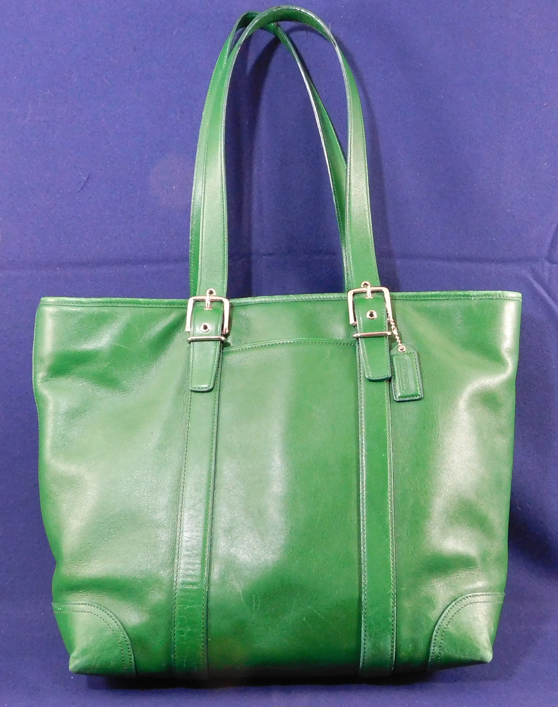 Dark Green Leather Handbags | Confederated Tribes of the Umatilla Indian Reservation